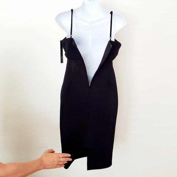 Trixxi Textured Cut Out Mini Dress in Black Size 3 - Picture 7 of 10
